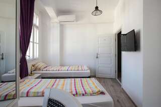 Хостелы Hostel Musala Варна Двухместный номер Делюкс с 1 кроватью или 2 отдельными кроватями-3